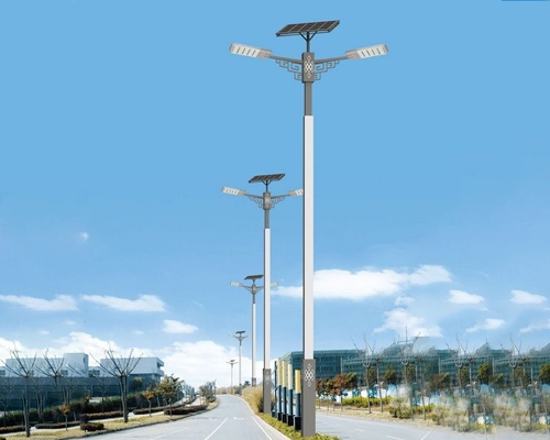 1742827475242030.jpg 尉犁太阳能路灯.jpg