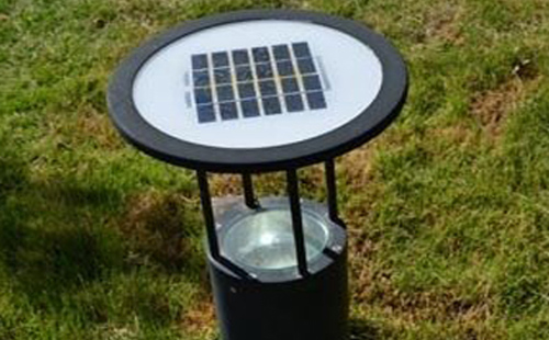 别墅庭院氛围营造：尉犁草坪灯选型与布光技巧